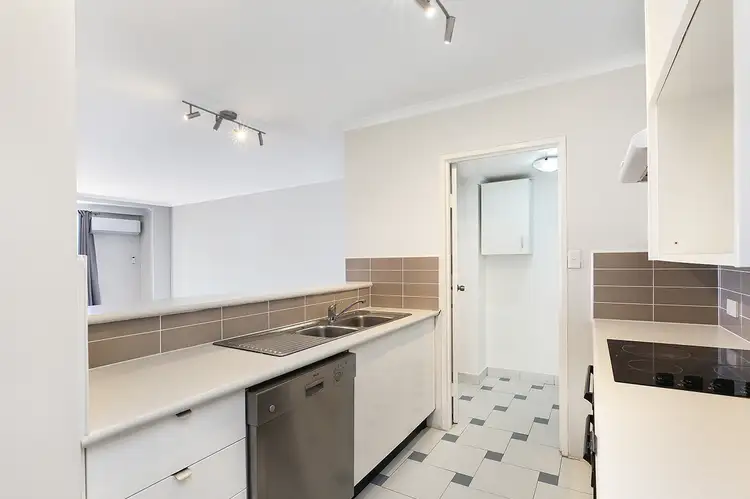 Third view of Homely apartment listing, 37/1 Gray Street, Sutherland NSW 2232
