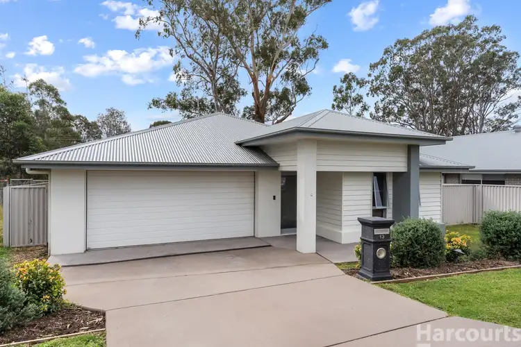 13 Freesia Place, Port Macquarie NSW 2444