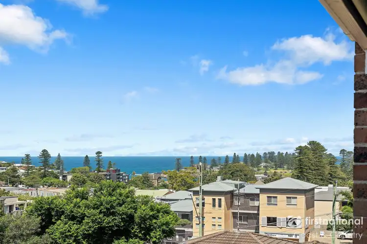 6/144 Terralong Street