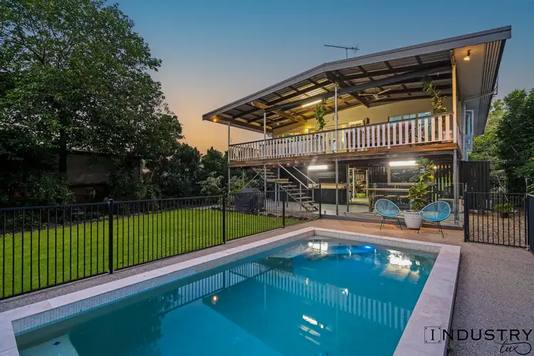 20 Mason Street, Stratford QLD 4870