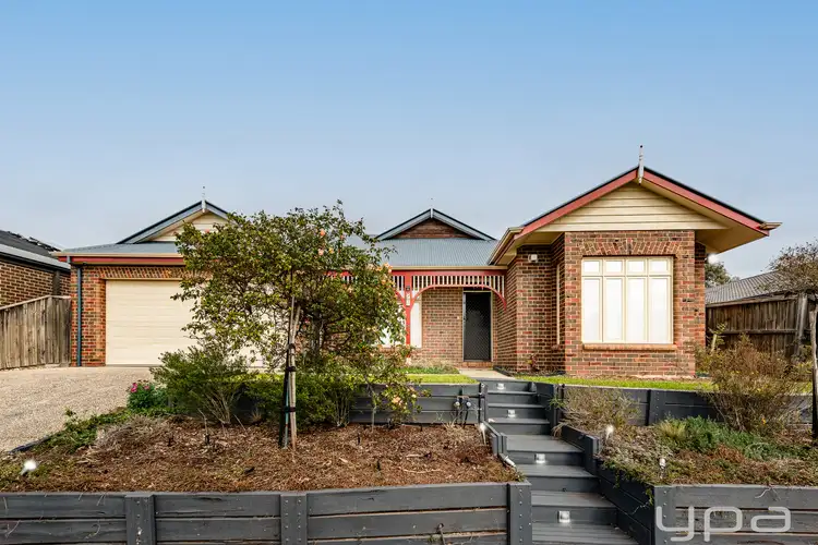 27 Cullen Drive, Wyndham Vale VIC 3024