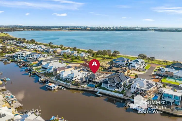 Second view of Homely house listing, 8 Basilica Place, Pelican Point WA 6230