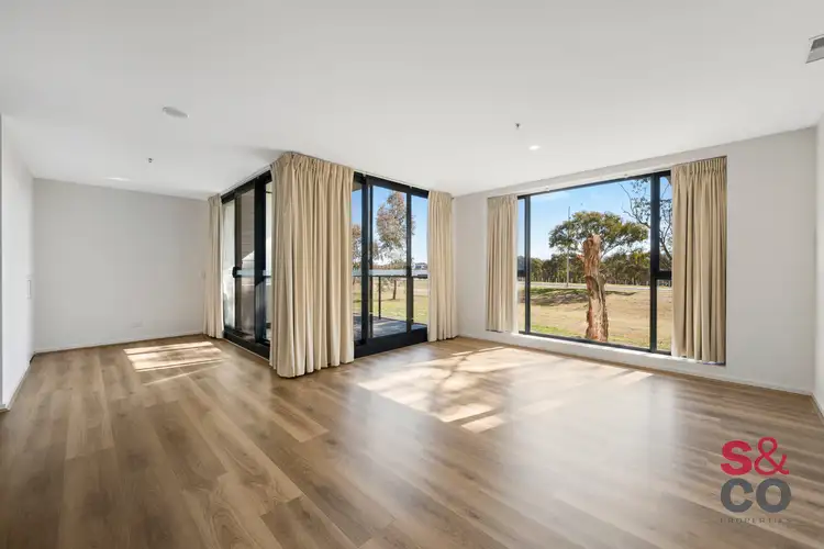 10/1 Anthony Rolfe Avenue, Gungahlin ACT 2912
