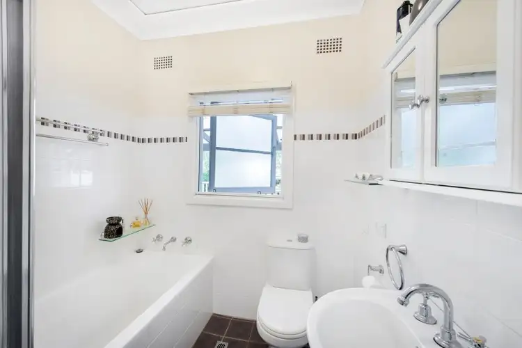 Sixth view of Homely house listing, 3 Dixon Avenue, Frenchs Forest NSW 2086