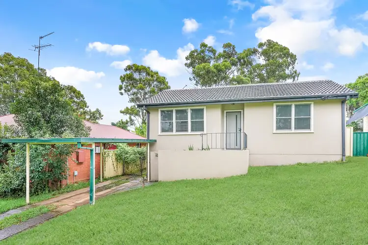 128 Kareela Avenue, Penrith NSW 2750