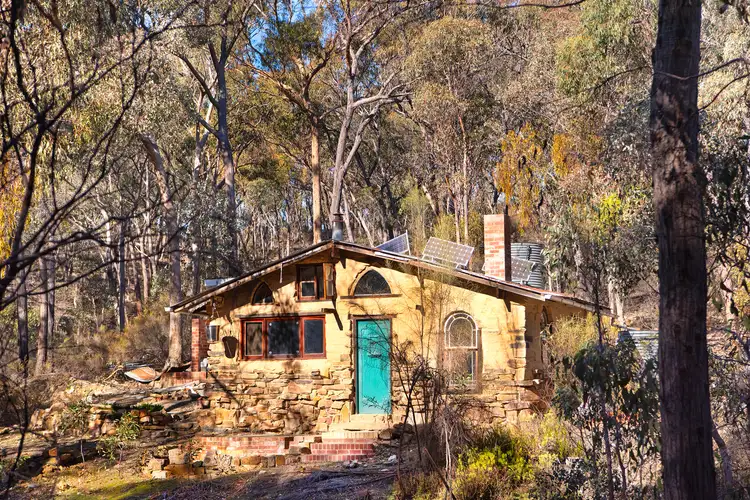 34 Hoopers Road, Chewton VIC 3451