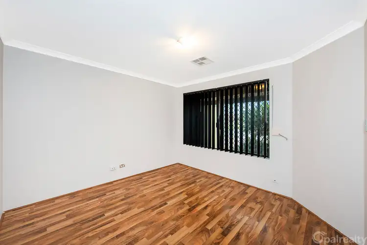 Second view of Homely house listing, 31 Eva Lynch Way, Port Kennedy WA 6172