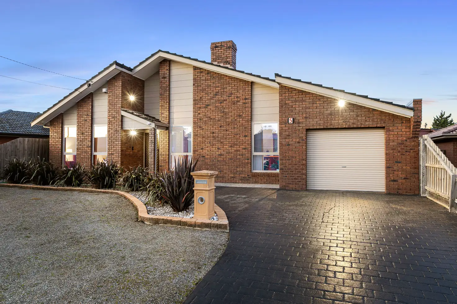 Main view of Homely house listing, 5 Weiskof Drive, Hoppers Crossing VIC 3029