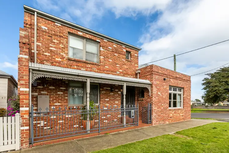 89 Parker Street