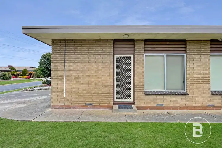 1/2 Warratta Avenue, Delacombe VIC 3356