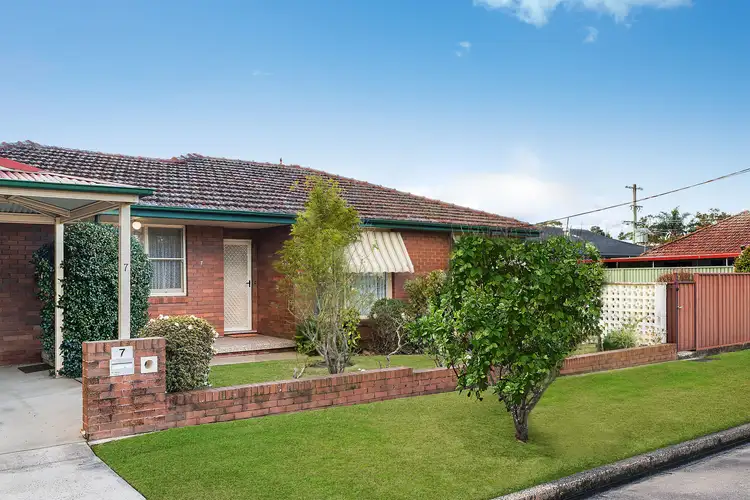 7 Fripp Crescent, Beverly Hills NSW 2209