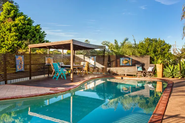 9 Silver Birch Close