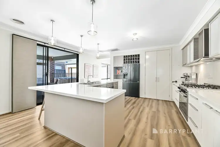 Sixth view of Homely house listing, 6 Manorwood Way, Berwick VIC 3806