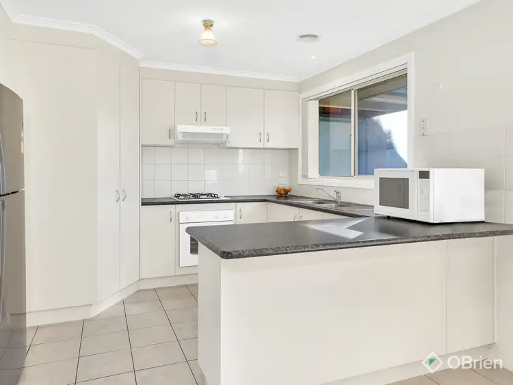 Fourth view of Homely unit listing, 2/39 Songlark Crescent, Werribee VIC 3030