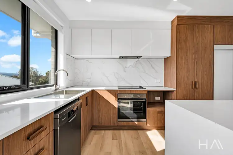 Third view of Homely unit listing, 1/50 Main Road, Exeter TAS 7275