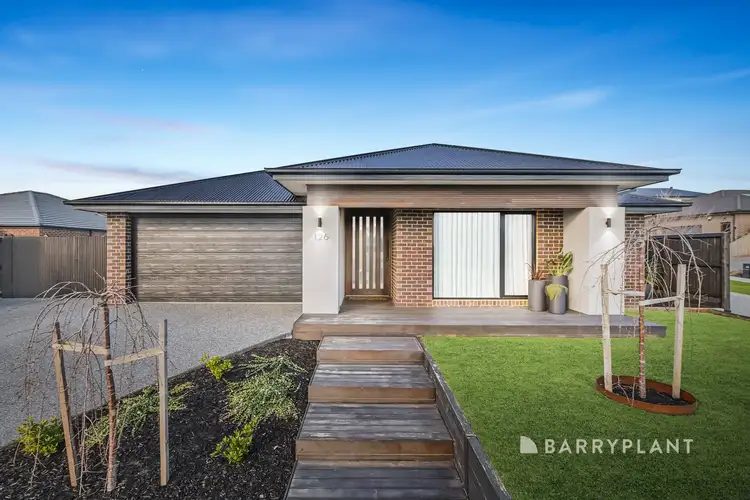 126 Grandvue Boulevard, Pakenham VIC 3810