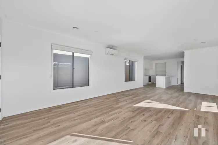 Fifth view of Homely house listing, 16 Duffy Avenue, Doreen VIC 3754