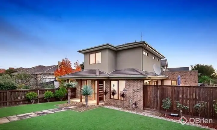 1/1 Hennessy Street