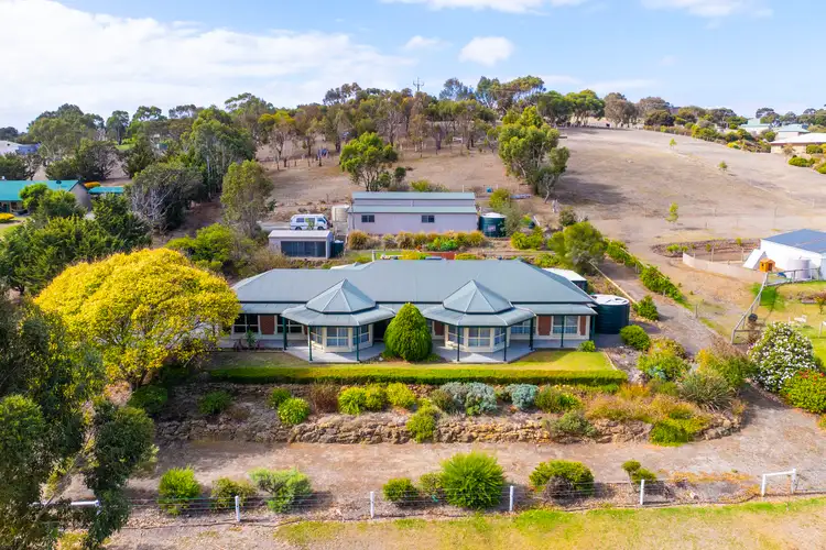 16 Lipizzaner Drive, Hindmarsh Valley SA 5211