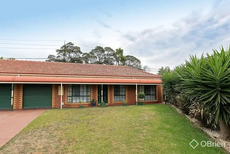 Main view of Homely unit listing, 2/16 Gabrielle Close, Werribee VIC 3030