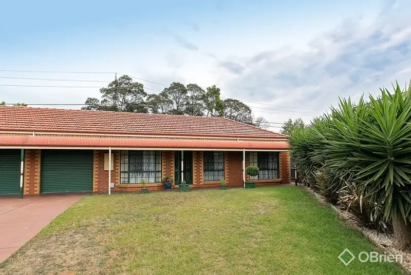 Main view of Homely unit listing, 2/16 Gabrielle Close, Werribee VIC 3030