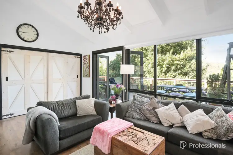 1 Adrienne Court, Millgrove VIC 3799