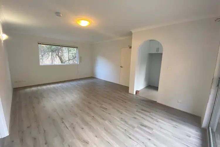 17/3-5 Kane Street, Guildford NSW 2161