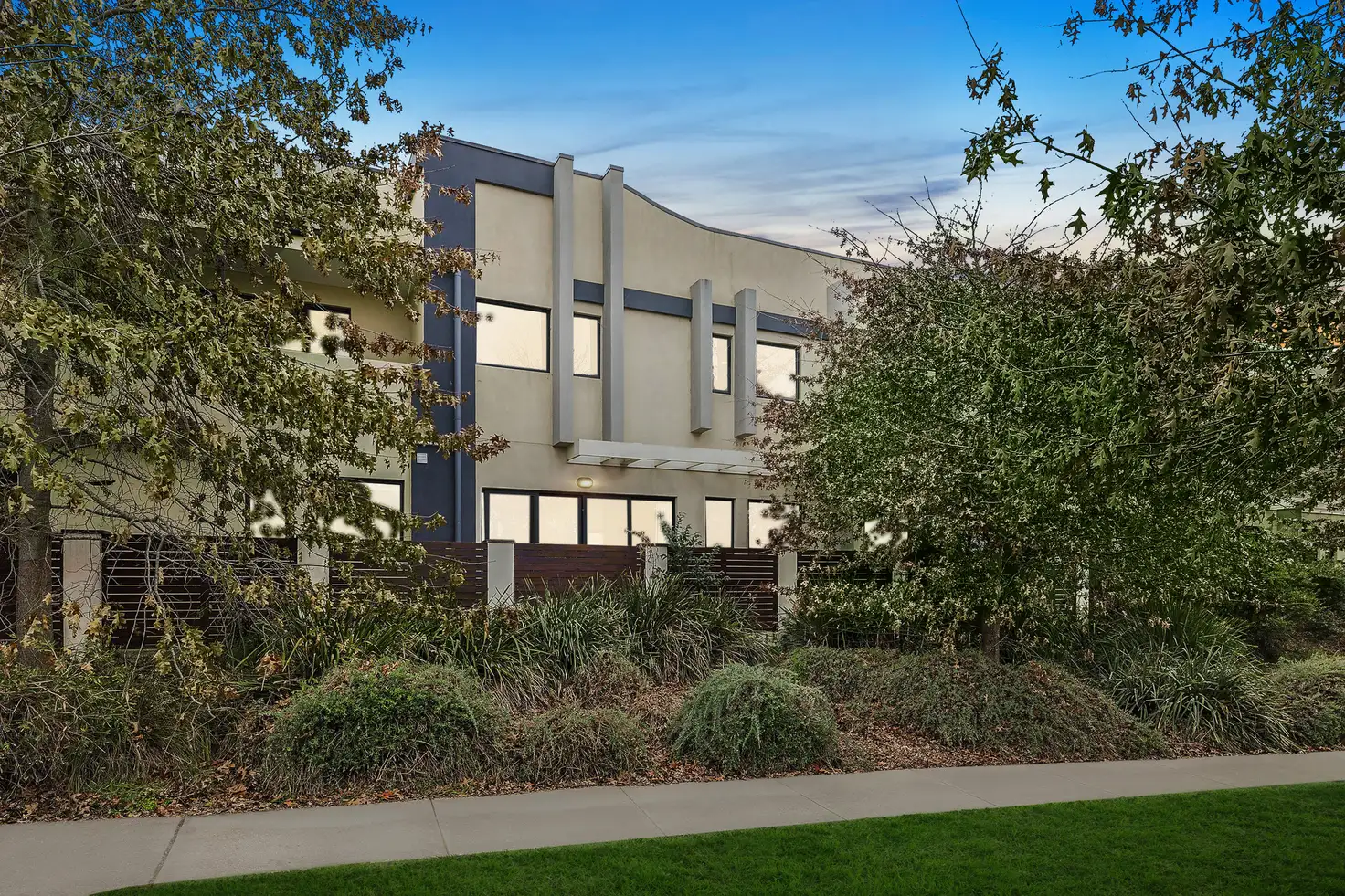 Main view of Homely townhouse listing, 9/6 Renouf Street, Casey ACT 2913