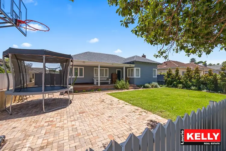 12 O'neile Parade, Redcliffe WA 6104