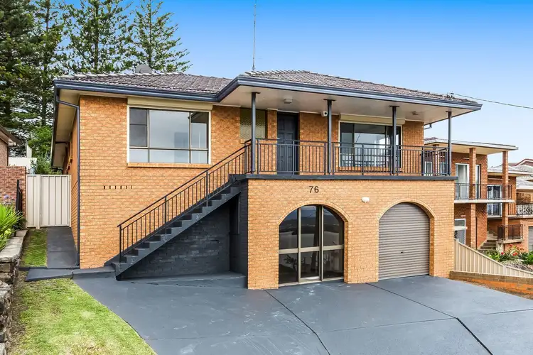 76 Hassan Street, Lake Heights NSW 2502