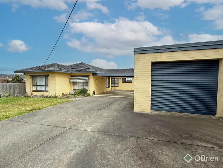 42 Calvert Street, Bairnsdale VIC 3875