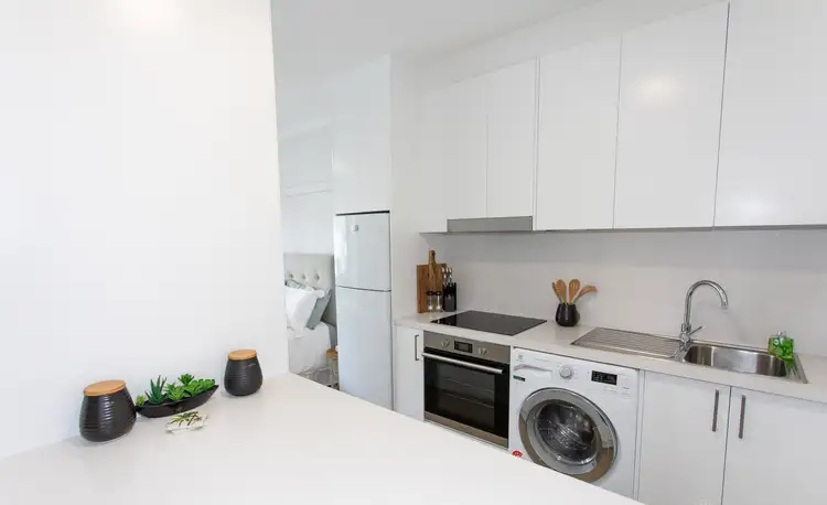 16/2-4 Pine Street, Manly NSW 2095