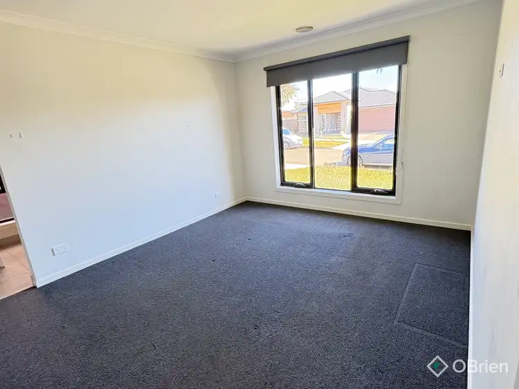 Fourth view of Homely house listing, 8 Slate Way, Cobblebank VIC 3338