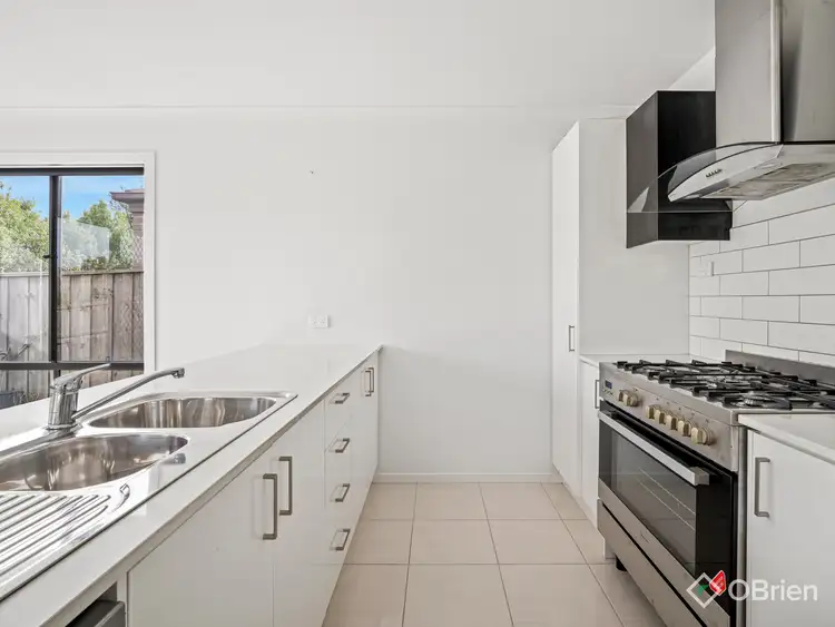 Fifth view of Homely house listing, 37 Botany Way, Pakenham VIC 3810