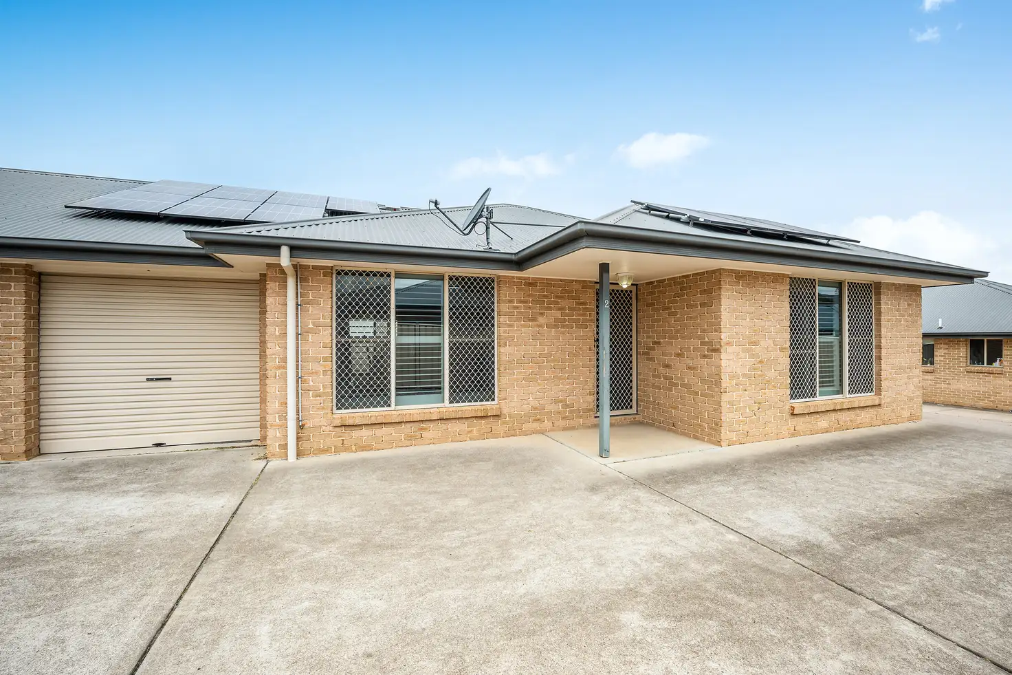 Main view of Homely semi-detached listing, 2/17 Vera Court, Mudgee NSW 2850