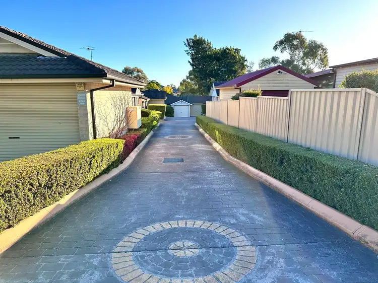 3/24 Tungarra Road, Girraween NSW 2145
