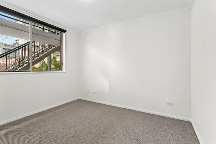 Fourth view of Homely unit listing, 15/1-3 Sturdee Parade, Dee Why NSW 2099