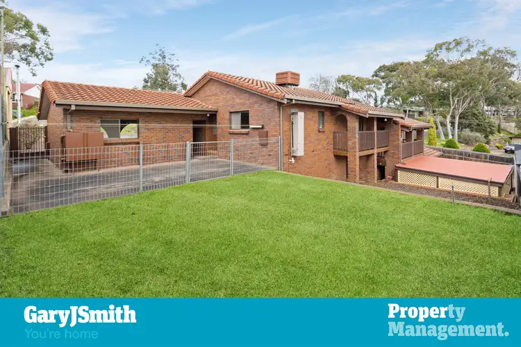 38 Vincent Boulevard