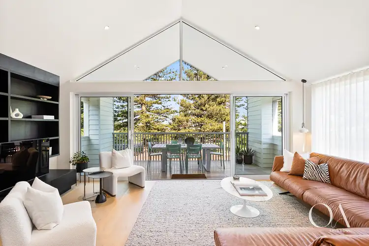 43a The Esplanade, Thirroul NSW 2515