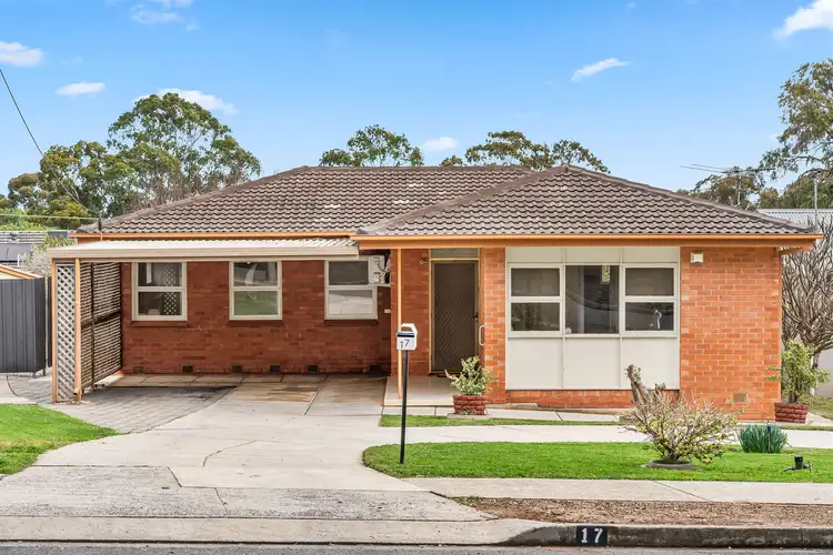 17 Denial Avenue, Seaview Downs SA 5049