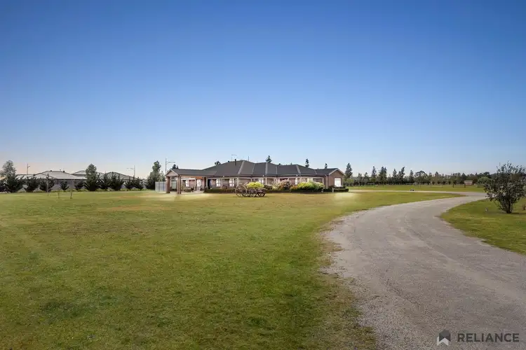 Second view of Homely house listing, 4 Nicholson Court, Strathtulloh VIC 3338