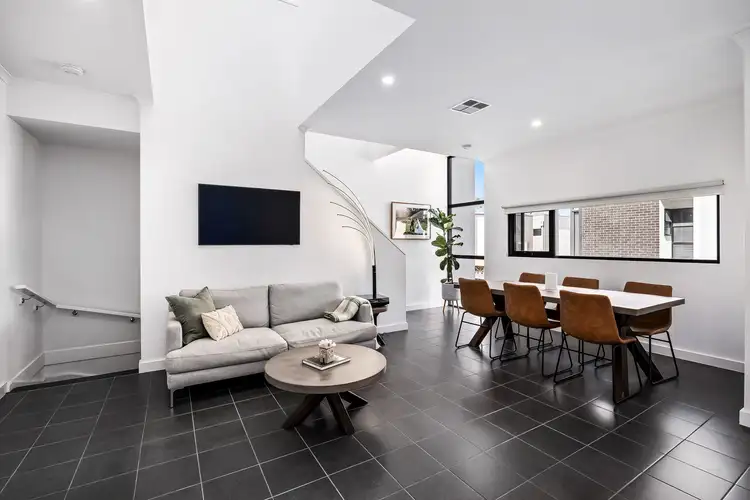 2 Stuart Lane, Lightsview SA 5085
