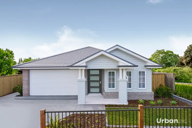50 Settlers Boulevard, Chisholm NSW 2322