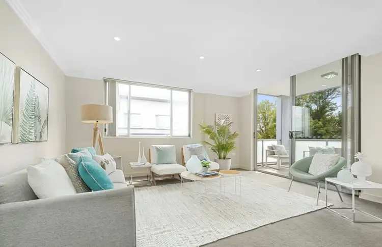14/3 Cecil Street