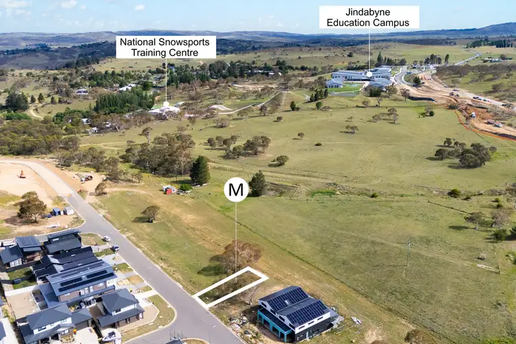 17b Rawson Street, Jindabyne NSW 2627