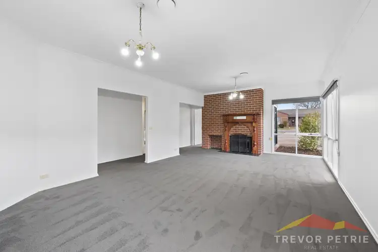 Fourth view of Homely house listing, 8 Arrandale Avenue, Alfredton VIC 3350
