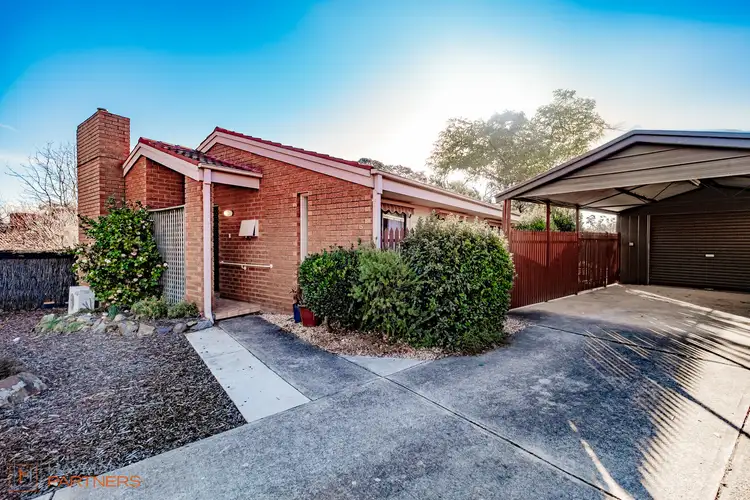 5 Meares Place, Wanniassa ACT 2903
