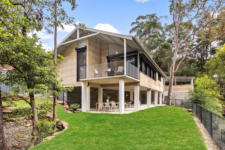 27 Waratah Street, Bowen Mountain NSW 2753