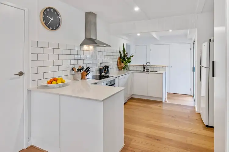 12 Leisure Way North, Rosebud VIC 3939