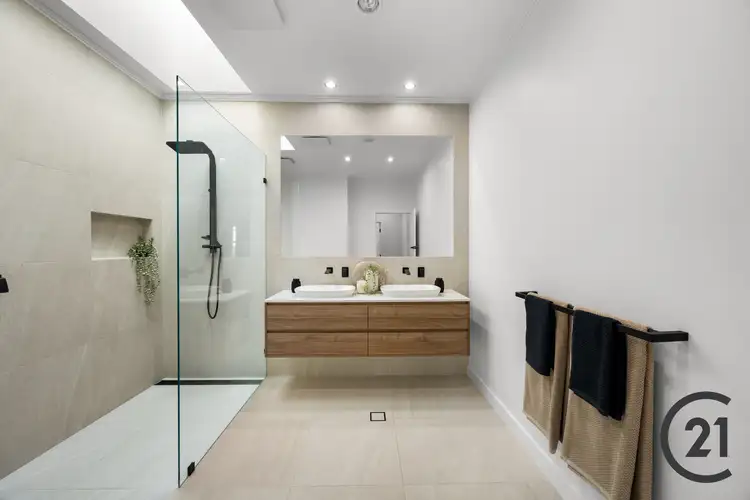 Fifth view of Homely house listing, 16 Amanda Avenue, Findon SA 5023